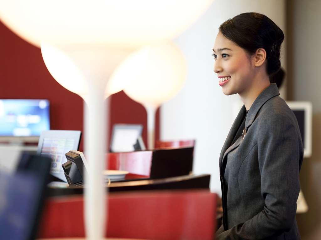 Novotel Jakarta Gajah Mada Esterno foto