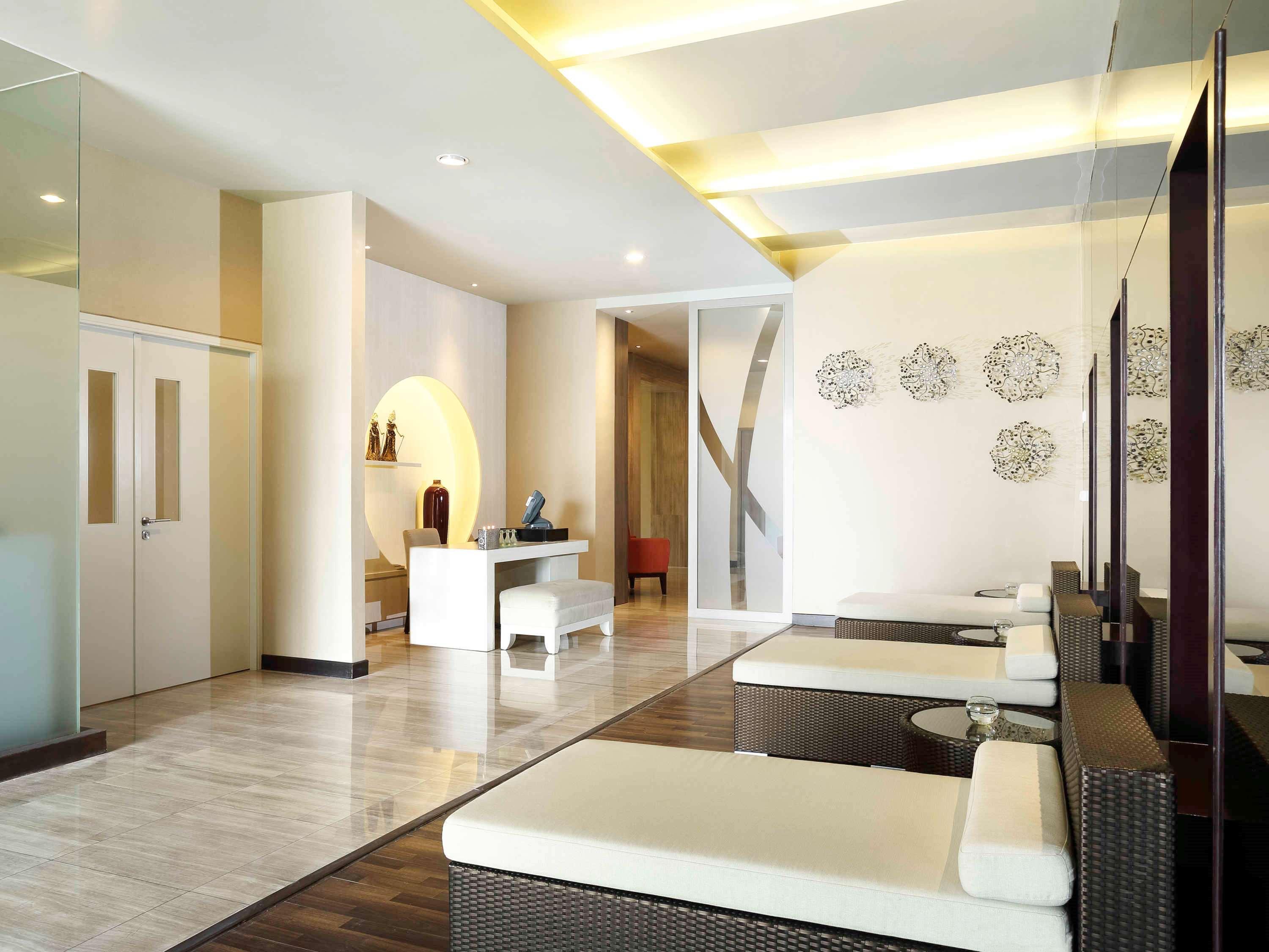 Novotel Jakarta Gajah Mada Esterno foto